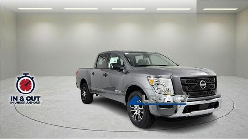 2024 Nissan Titan SV