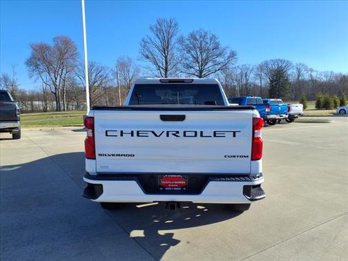 2022 Chevrolet Silverado 1500 Limited Custom