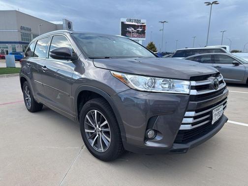 2017 Toyota Highlander XLE