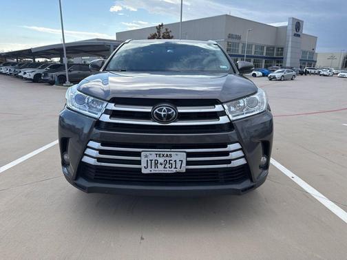 2017 Toyota Highlander XLE