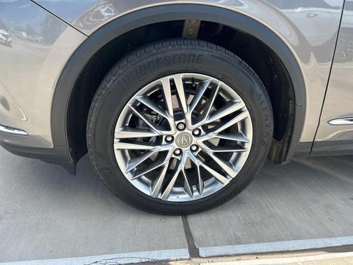 2022 Acura MDX Advance