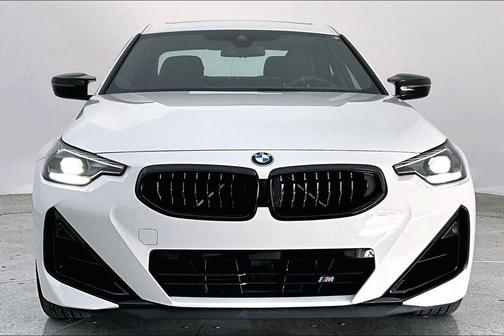 2025 BMW M240 i xDrive