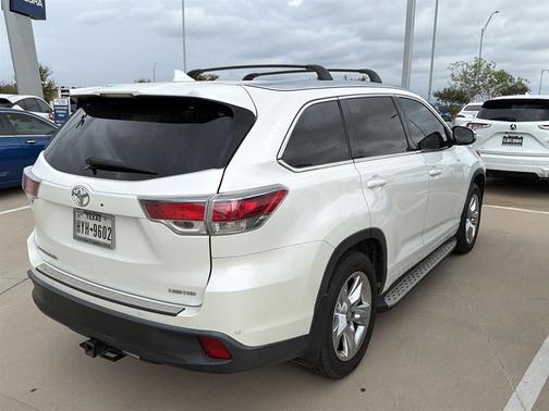 2016 Toyota Highlander Limited