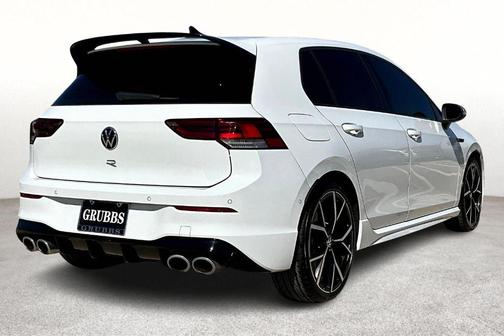 2024 Volkswagen Golf R 2.0T