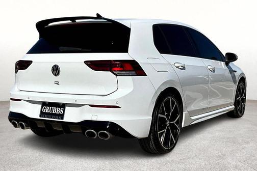2024 Volkswagen Golf R 2.0T
