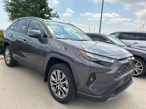 2023 Toyota RAV4 Limited