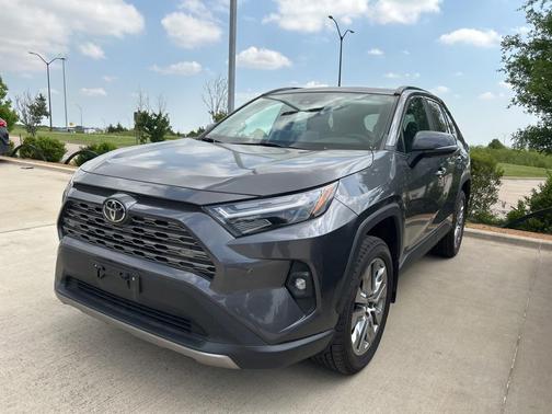 2023 Toyota RAV4 Limited