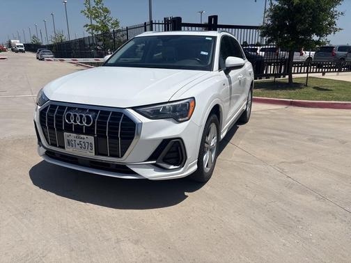 2020 Audi Q3 45 S line Premium