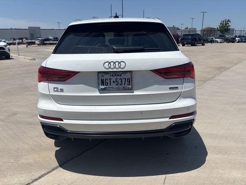 2020 Audi Q3 45 S line Premium
