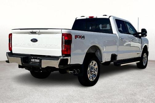 2023 Ford F-350 Lariat Super Duty