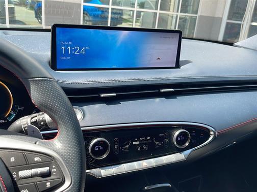2023 Genesis GV70 2.5T