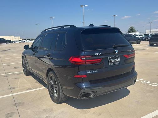 2021 BMW X7 xDrive40i
