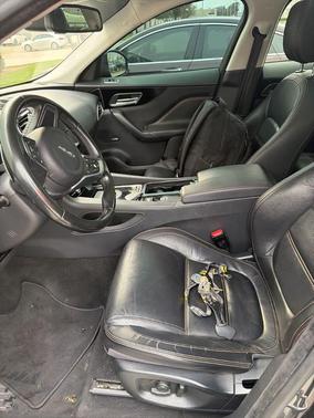 2018 Jaguar F-PACE 25t Prestige