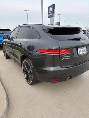 2018 Jaguar F-PACE 25t Prestige