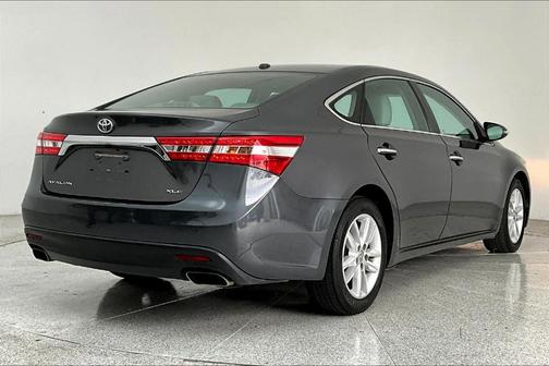 2015 Toyota Avalon XLE