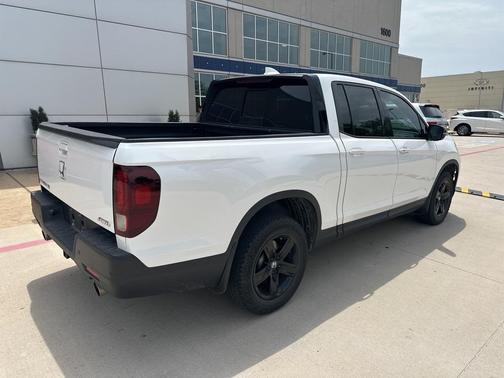 2023 Honda Ridgeline Black Edition