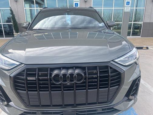 2023 Audi Q3 45 S line Premium