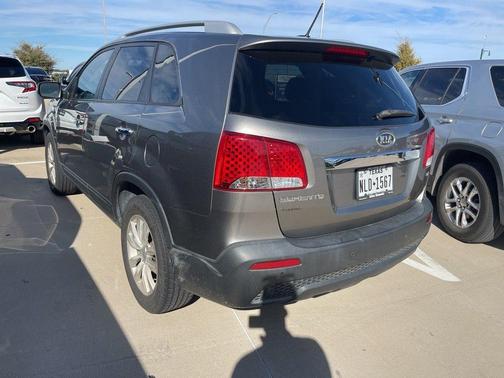 2011 Kia Sorento EX