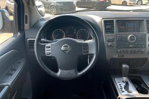 2010 Nissan Armada SE