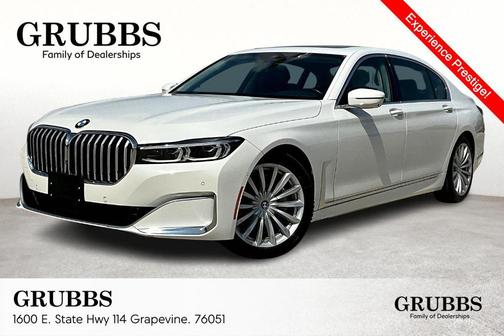 2022 BMW 740 i