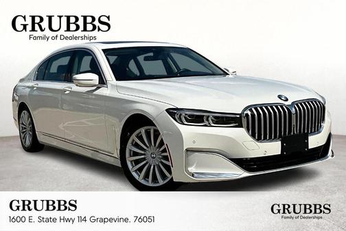 2022 BMW 740 i