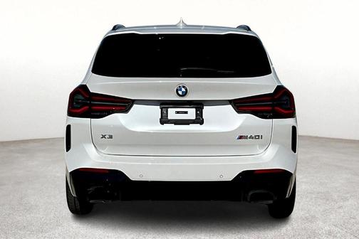 2024 BMW X3 M40i