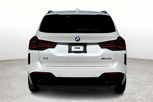 2024 BMW X3 M40i