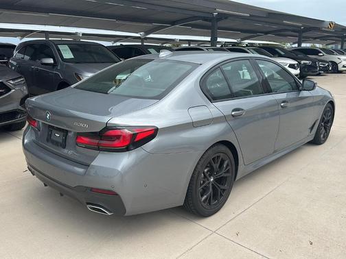 2023 BMW 530 i xDrive