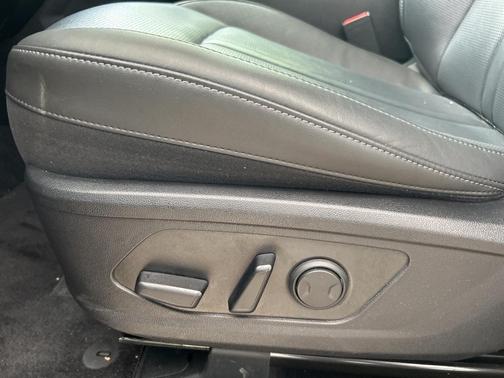 2024 Kia Sorento EX