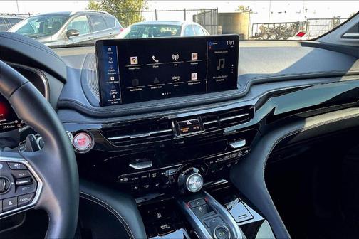 2025 Acura MDX Advance