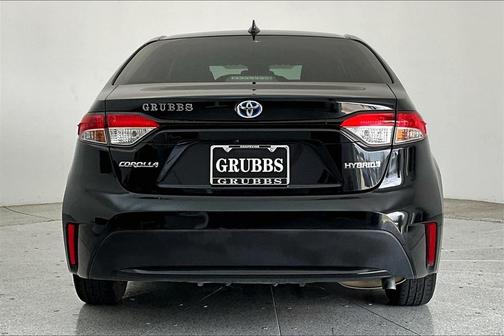 2020 Toyota Corolla Hybrid LE