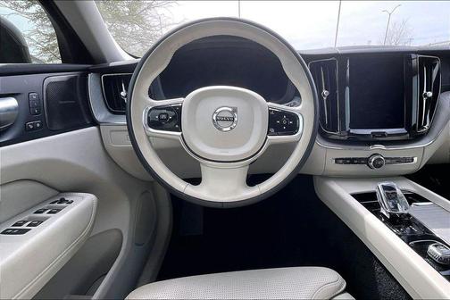 Fusion Red Metallic 2024 Volvo XC60 B5 Ultimate Dark Theme