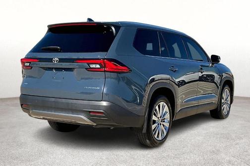 2024 Toyota Grand Highlander Platinum