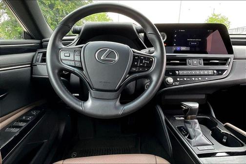 Caviar 2025 Lexus ES 350 Base