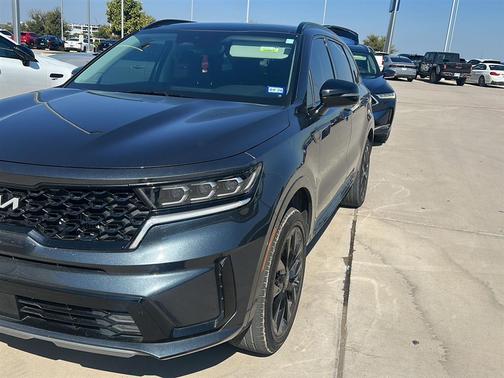 2023 Kia Sorento SX