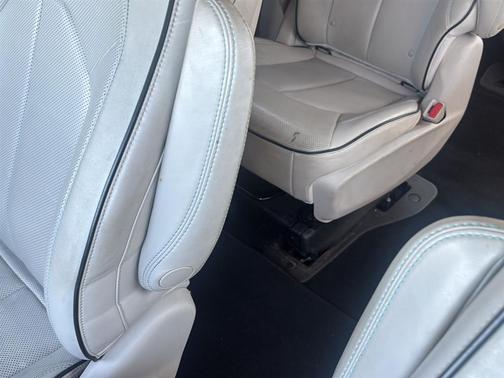 2018 Chrysler Pacifica Hybrid Limited