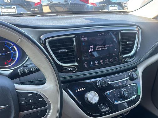 2018 Chrysler Pacifica Hybrid Limited