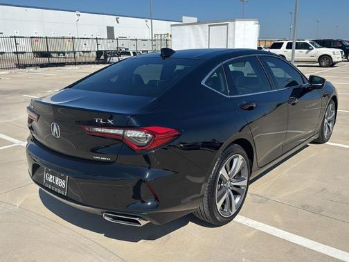 2023 Acura TLX Advance