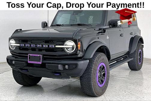Shadow Black 2023 Ford Bronco Outer Banks