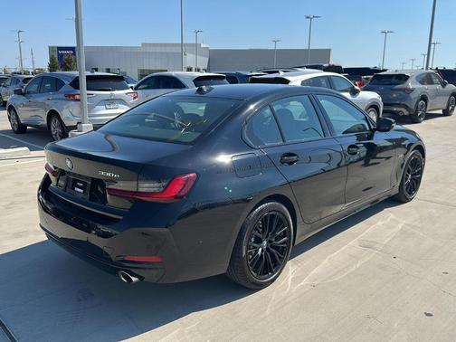 2023 BMW 330e 330e