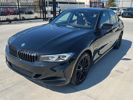 2023 BMW 330e 330e