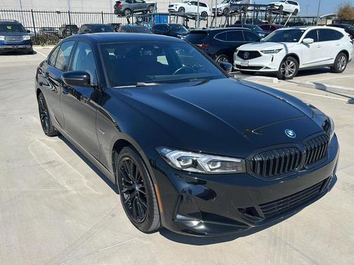 2023 BMW 330e 330e