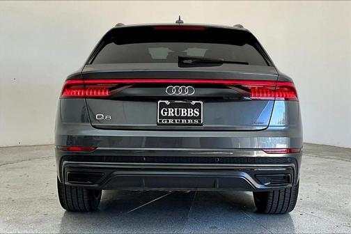 2023 Audi Q8 55 Premium Plus