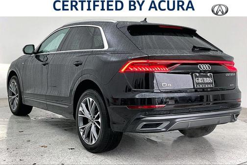 2023 Audi Q8 55 Premium Plus