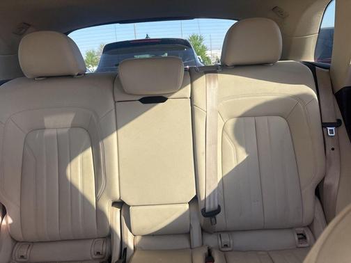 Ibis White 2019 Audi Q5 2.0T Premium