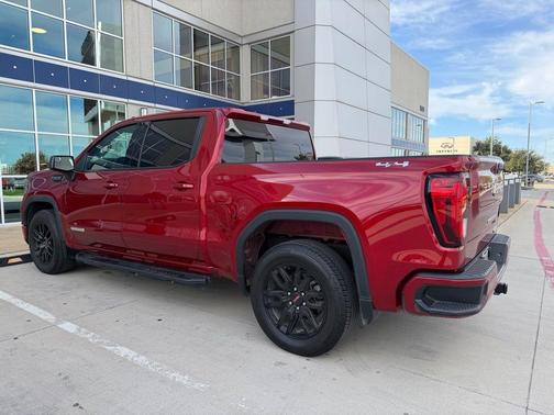 2023 GMC Sierra 1500 Elevation