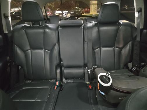 2020 Subaru Ascent Limited 8-Passenger