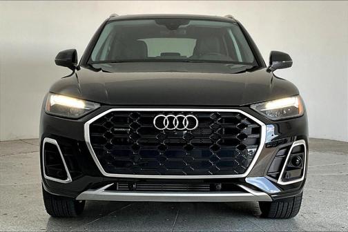 2024 Audi Q5 e 55 S line quattro Premium