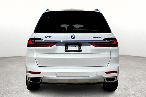2022 BMW X7 xDrive40i