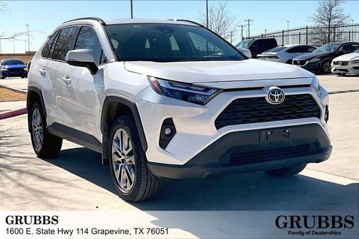 2022 Toyota RAV4 XLE Premium